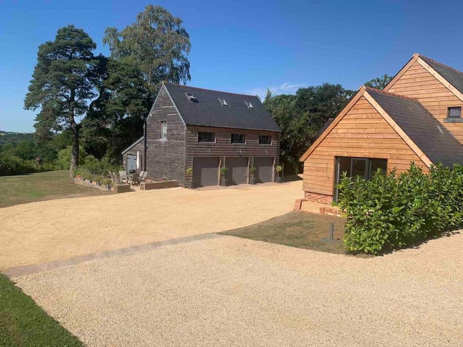 The Old Stables Villa Salisbury Exterior photo
